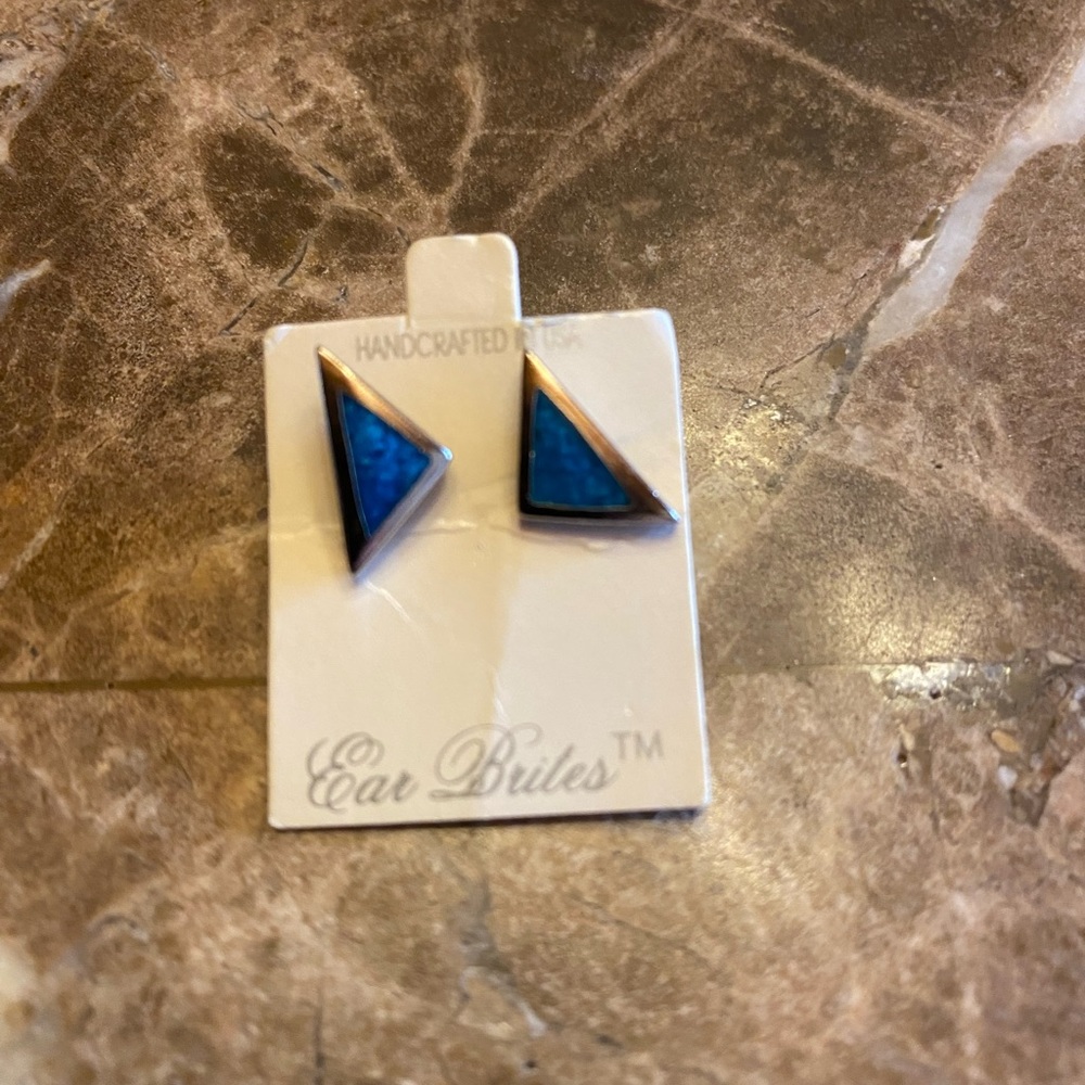 NWT Sterling Silver Genuine Turquoise Earrings.